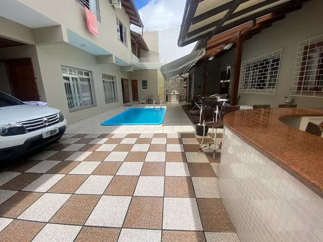 Imagem: Venda, 176m2, Casa Principal Com 2 Suítes
