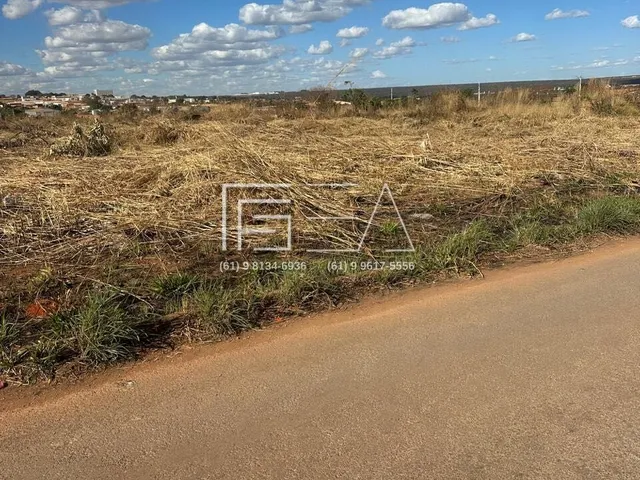 Imagem: QUADRA DE LOTES À VENDA