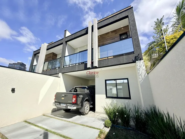 Imagem: P style line-height 1.4 Sobrado no centro
