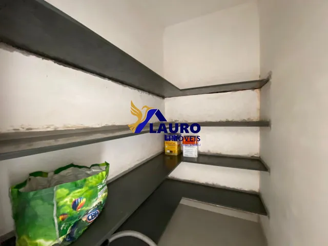 Imagem 3: Imperdível! Casa com 3 Quartos e 2 Vagas de Garagem no Jardim Nova Aliança, Vinhedo-Sp - Confira Já!