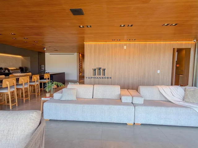 Imagem 6: Casa Alto Padrão mobiliada com 4 Suítes, Piscina e Vista em Alphaville Vespasian
