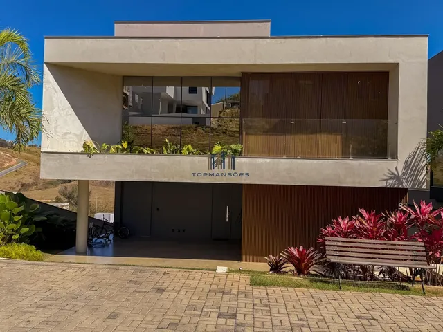 Imagem 8: Casa Alto Padrão mobiliada com 4 Suítes, Piscina e Vista em Alphaville Vespasian