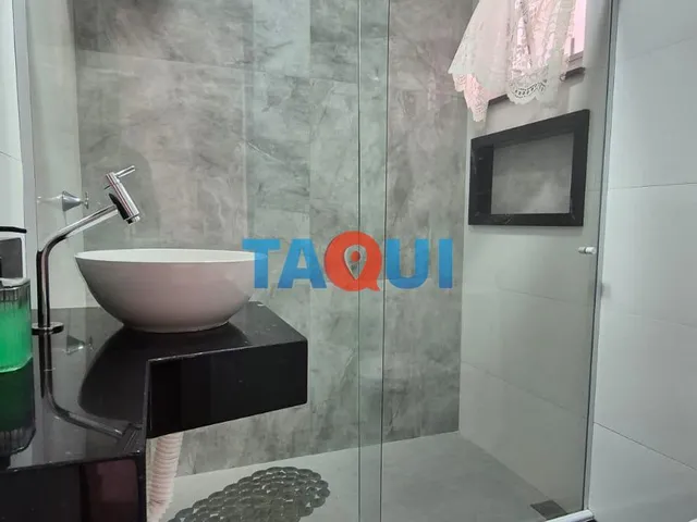 Imagem 4: Apartamento à venda com 2 quartos, ,Centro, CABO FRIO - RJ