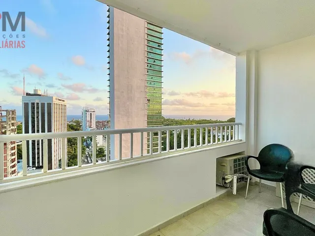 Imagem 9: Apartamento de 1/4 com suíte, varanda, mobiliado e com vista mar para aluguel no bairro