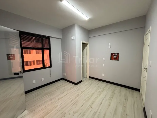 Imagem: Locação Oportunidade Sala Comercial