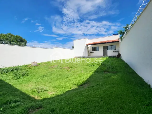 Imagem 2: Casa de 3 Quartos sendo 1 Suíte, em alto padrão de acabamento no Setor Expansul