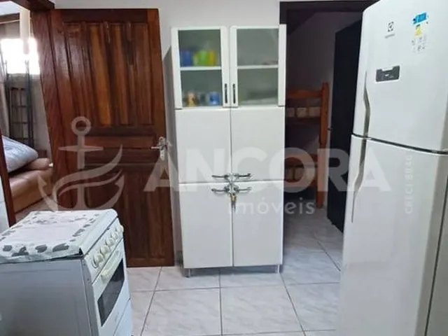 Imagem 16: Casa com 02 quartos, a 700 metros do mar a venda na Barra do Sai em Itapoá/SC