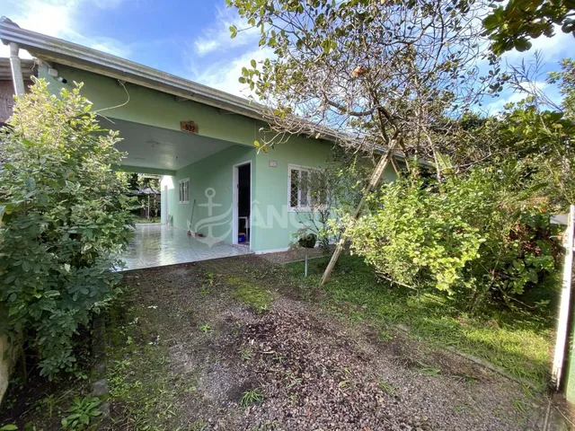 Imagem: Casa a venda com 3 quartos sendo 1 suíte