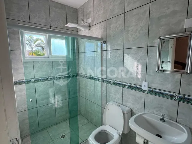 Imagem 2: Triplex, com 5 quartos pé na areia, em Itapoá SC no Balneário Cambiju
