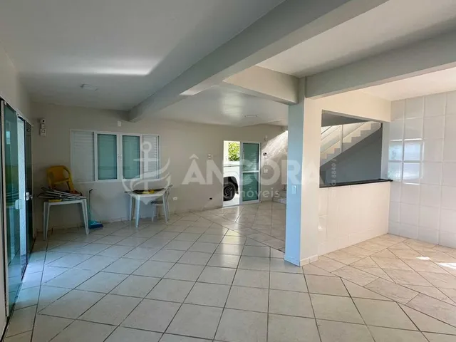 Imagem 13: Triplex, com 5 quartos pé na areia, em Itapoá SC no Balneário Cambiju