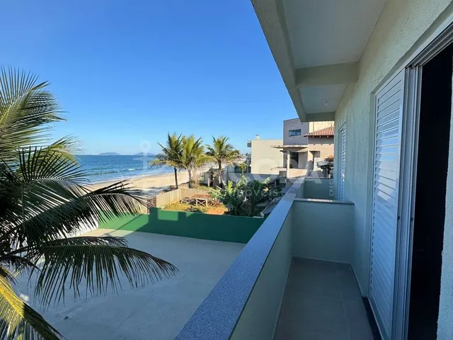 Imagem 7: Triplex, com 5 quartos pé na areia, em Itapoá SC no Balneário Cambiju
