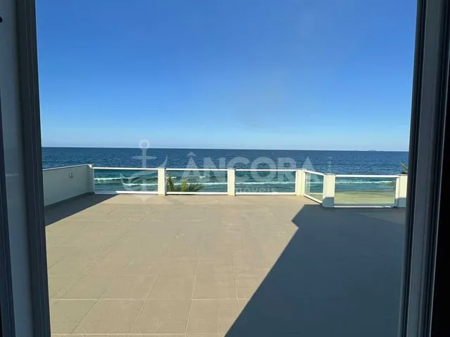 Imagem 11: Triplex, com 5 quartos pé na areia, em Itapoá SC no Balneário Cambiju