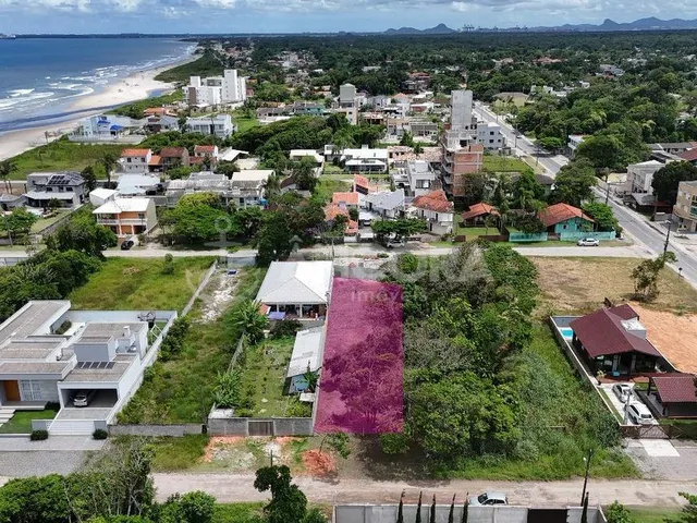 Imagem 10: Terreno na Quadra do Mar, medindo 651m², em Itapoá/Sc, no Balneário Nascimento