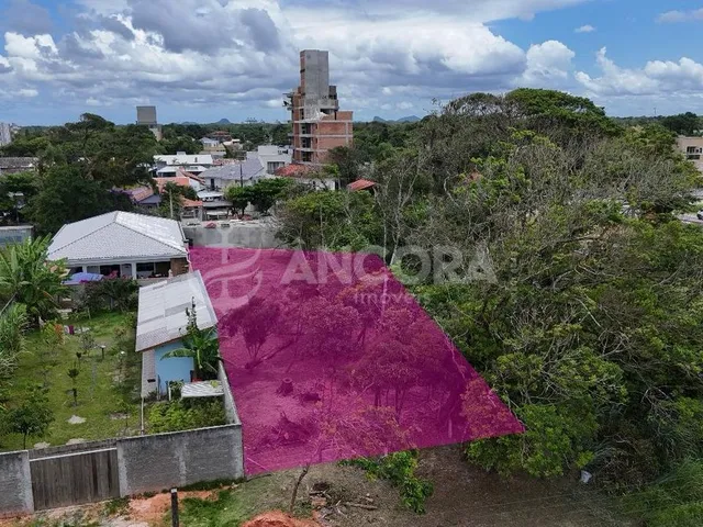 Imagem 2: Terreno na Quadra do Mar, medindo 651m², em Itapoá/Sc, no Balneário Nascimento