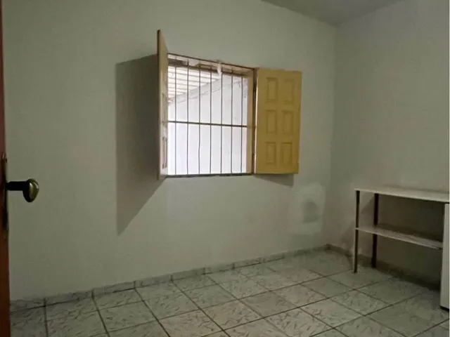 Imagem 5: Casa à venda em Vitória da Conquista-BA, bairro Boa Vista: 2 quartos, 2 suítes, 2