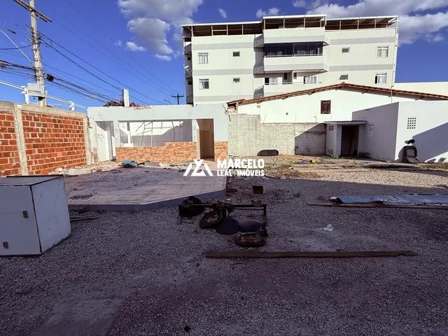 Imagem 3: Vendo lote com 600m² escriturado na Av Genesio Porto (Recreio) a poucos mts da