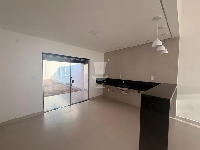 Imagem 6: Casa à venda no Real Parque em Barbacena com 3 dormitórios sendo 1 suíte