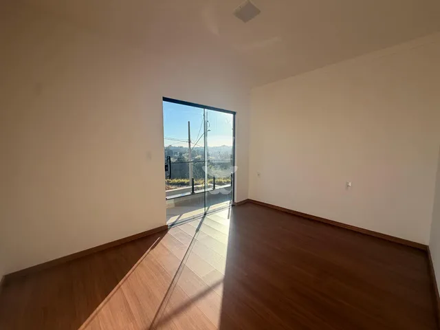 Imagem 10: Casa à venda no Real Parque em Barbacena com 3 dormitórios sendo 1 suíte