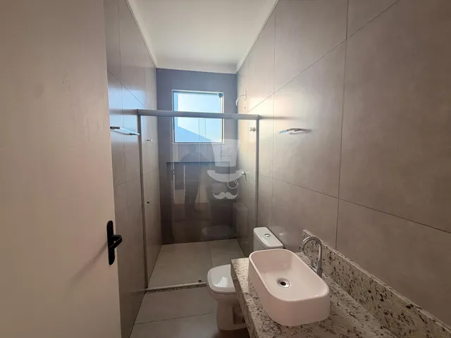 Imagem 12: Casa à venda no Real Parque em Barbacena com 3 dormitórios sendo 1 suíte