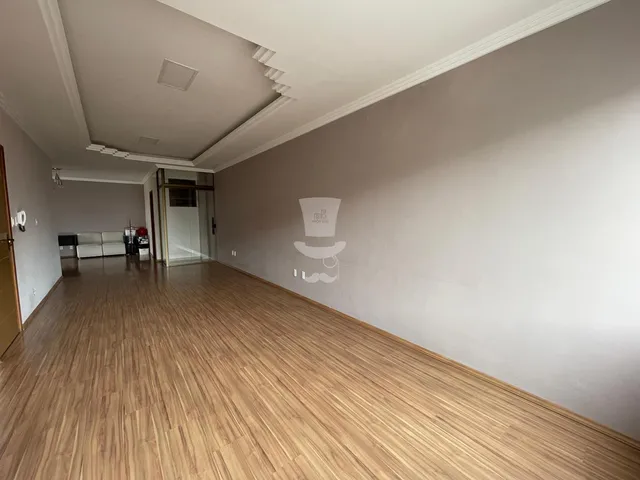 Imagem 3: Casa à venda com 4 quartos, sendo 1 suíte no bairro Boa Morte em Barbacena