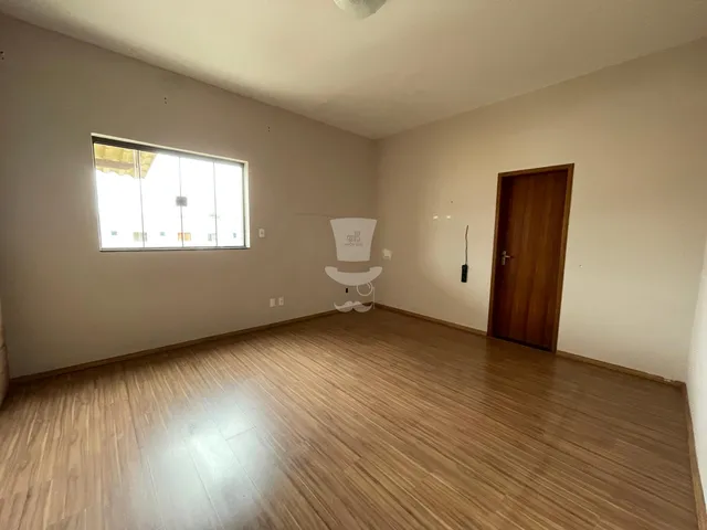 Imagem 9: Casa à venda com 4 quartos, sendo 1 suíte no bairro Boa Morte em Barbacena