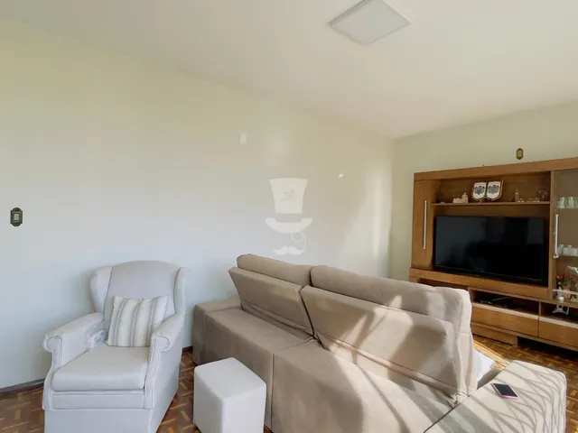 Imagem 7: Casa à venda no Centro em Barbacena com 4 quartos sendo 1 suíte