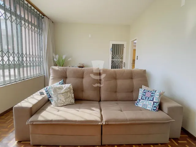 Imagem 9: Casa à venda no Centro em Barbacena com 4 quartos sendo 1 suíte