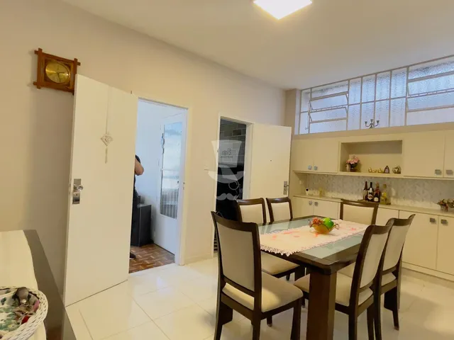 Imagem 5: Casa à venda no Centro em Barbacena com 4 quartos sendo 1 suíte