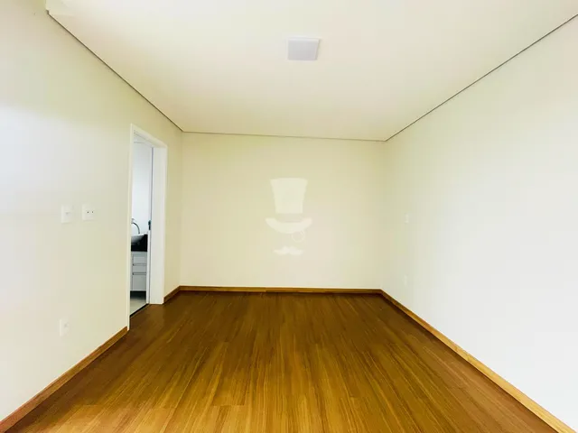 Imagem 11: Apartamento à venda com 3 quartos sendo 2 suítes em Barbacena no Santa Tereza I