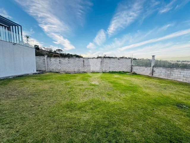 Imagem 3: Casa de Alto Padrão à Venda em Barbacena 294 m com 3 Quartos, 2 Suítes c Closet