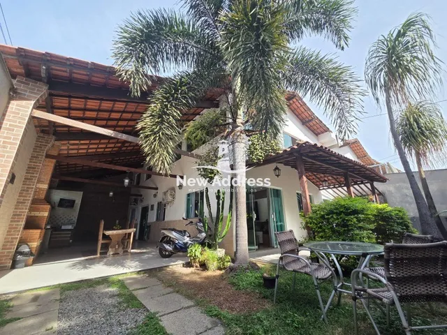 Imagem: Casa Duplex à venda com 4 Quartos com Área