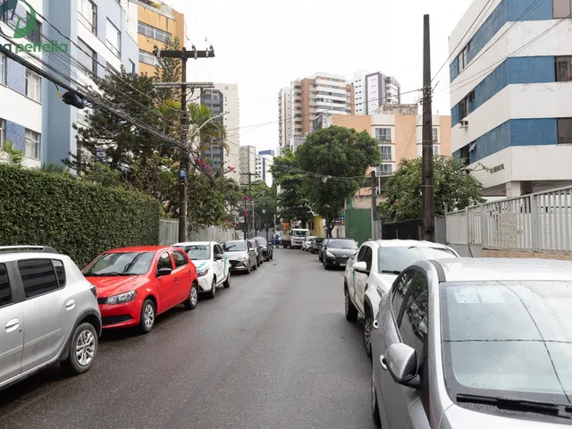 Imagem 2: Apartamento 2 Quartos na Pituba, Salvador, Reformado e Financiável