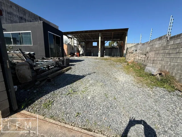 Imagem 5: Galpao para locacao em Balneario Picarras Sc