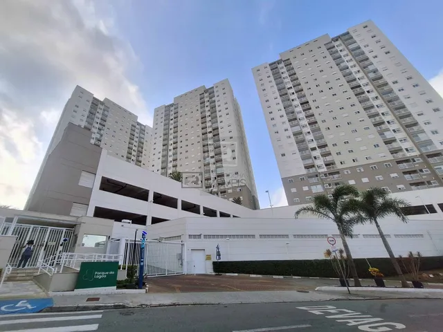 Imagem: O apartamento possui 2 Dormitórios, 2 Banheiros, 1 Vaga na