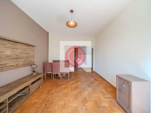 Imagem 9: Este espaçoso apartamento em São Paulo oferece uma excelente oportunidade para quem