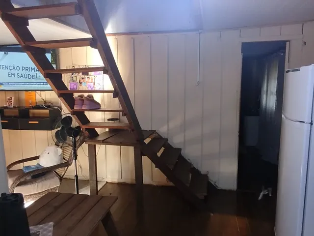 Imagem 11: Casa de madeira Casa com 2 dormitórios