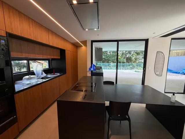 Imagem 5: CASA À VENDA ALPHAVILLE I SALVADOR PORTARIA ITAPARICA R$ 6.700.000,00 NOVA, 4 SUÍTES