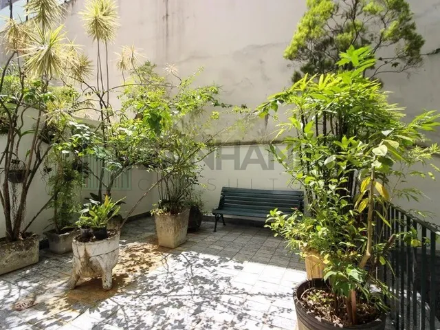Imagem 7: Apartamento para Alugar no Jardim América - 3 Quartos, 1 Suíte, 3 Salas, 3 Banheiros, 2 Vagas - 200M² - São Paulo-Sp