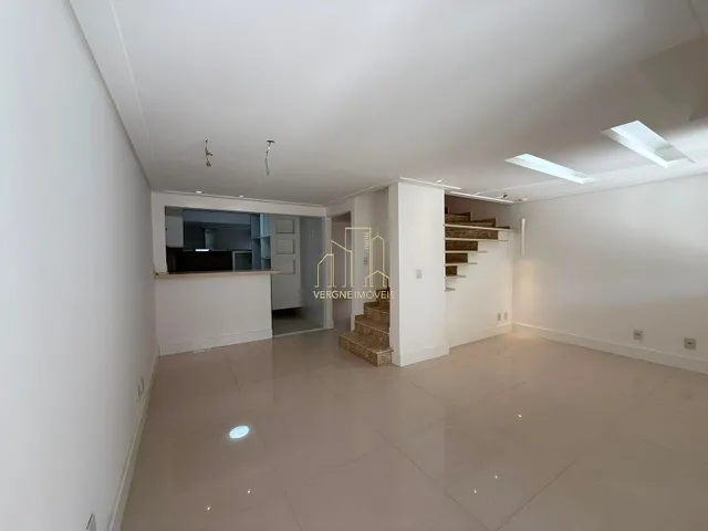 Imagem 8: Casa duplex em condomínio à venda no bairro Piatã com 3 quartos 1 suíte 3 salas 2