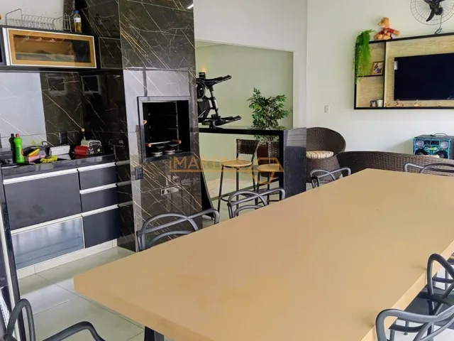 Imagem 8: Casa á venda Casa com 5 dormitórios