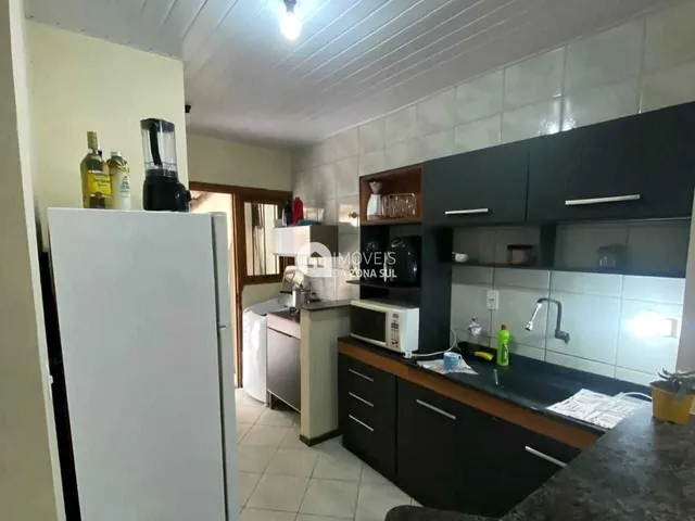 Imagem 2: Casa À Venda no Bairro Hípica - Porto Alegre/Rs