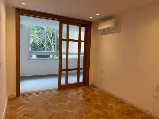 Imagem 12: Apartamento à venda em Rio de Janeiro, Copacabana, com 4 quartos, 246m²