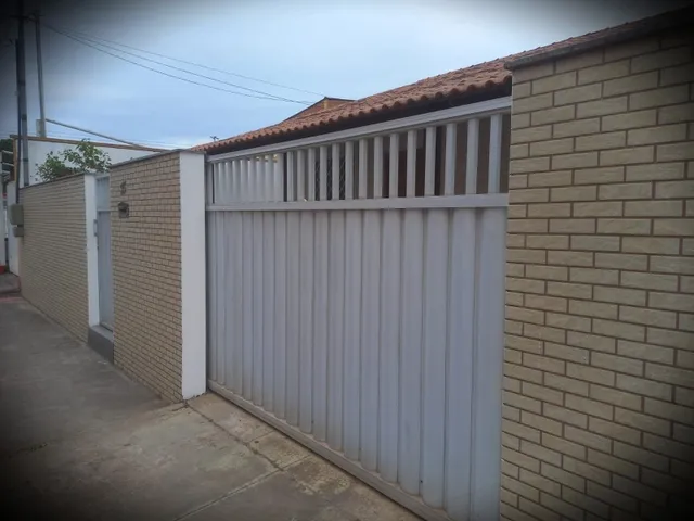 Imagem: Casa, Araçás, 3 Qtos, varanda, sol da