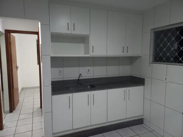 Imagem 10: Casa, Araçás, 3 Qtos, varanda, sol da manhã, garagem, portão eletrônico, quintal