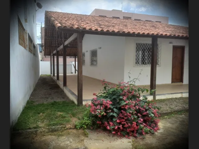 Imagem 14: Casa, Araçás, 3 Qtos, varanda, sol da manhã, garagem, portão eletrônico, quintal