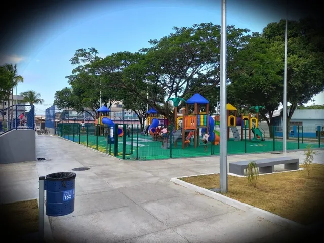 Imagem 9: Casa, Araçás, 3 Qtos, varanda, sol da manhã, garagem, portão eletrônico, quintal