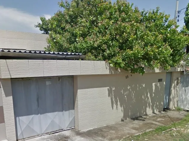Imagem: SIQUEIRA VENDE CASA COM 3 QUARTOS / ENERGIA