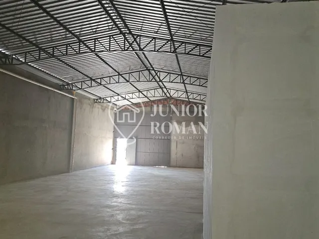 Imagem 2: Galpão 300M² Galpão / depósito com aluguel por R$4.500 /mês