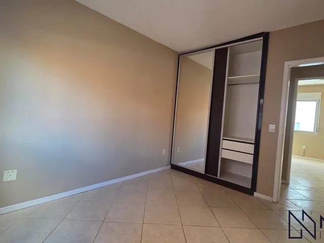 Imagem 12: Apartamento 2 dormitórios + escritório, sacada e garagem no Patronato