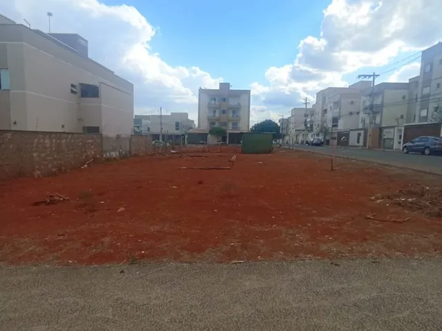 Imagem: Terreno à venda, 366 m² por R$ 290.000,00